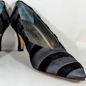 7B Black Velvet & Satin Pointed Toe Pump Heels, Paloma